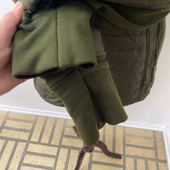 Lululemon First Mile Quilted Jacket Green - Picture 5 of 14